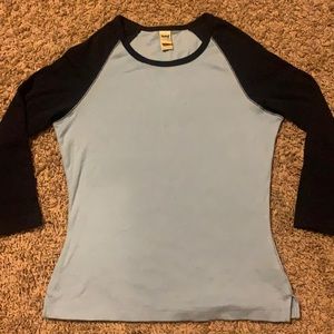long sleeve navy + light blue top